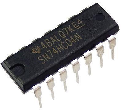 SN7404